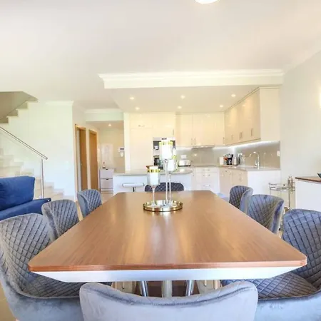 Villa Luxury 4 Bedroom Villa - Boavista Golf Resort